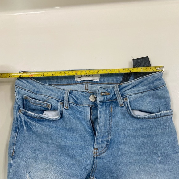 Zara High Waisted Jeans size 2 - Picture 5 of 7